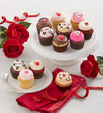 Georgetown Cupcake® Valentine’s Day Asst. 12 ct